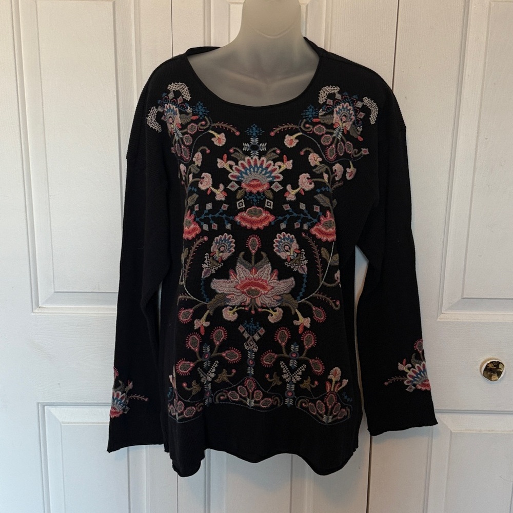 Johnny Was Sz L Black Floral Embroidered Cotton Sweater GUC B1015 no tag